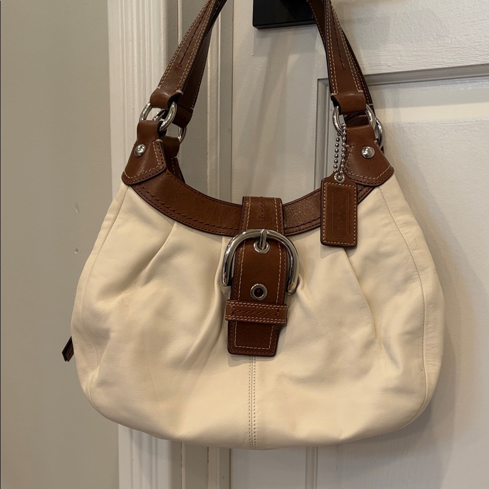 Y2K Coach Soho Lynn Hobo Shoulder bag Full-Grain Cowhide Leather F15527